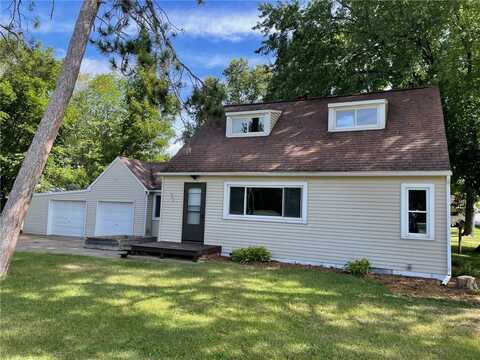 844 N Broadway Street, Menomonie, WI 54751