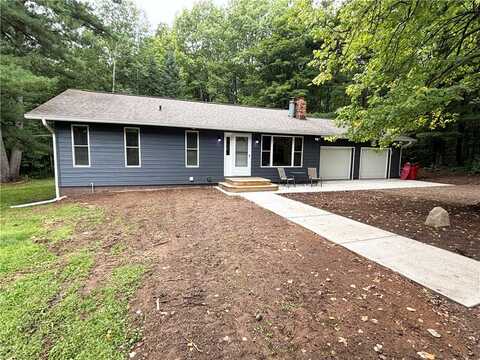 N4461 Tozer Lake Road, Spooner, WI 54801