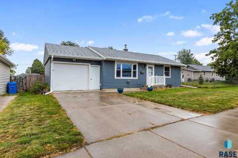 408 S Blaine Ave, Sioux Falls, SD 57103