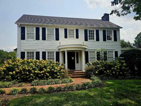 3210 N Ocoee Street, Cleveland, TN 37312