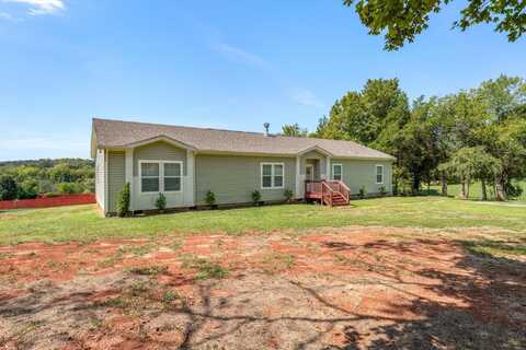 120 County Road 717, Athens, TN 37303