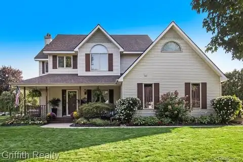 627 W Caledonia Street, Howell, MI 48843