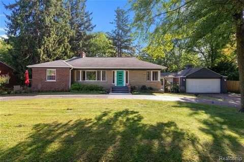21450 Whittington Street, Farmington Hills, MI 48336