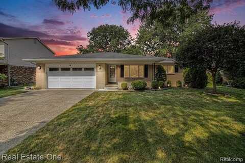 5587 Aster Drive, Troy, MI 48085