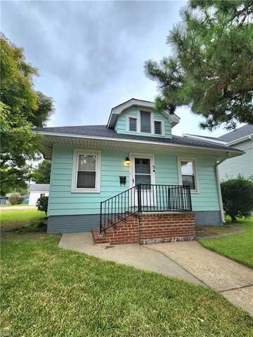 54 W Chamberlin Avenue, Hampton, VA 23663