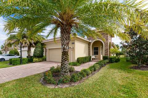 19006 SW Positano Way, Port Saint Lucie, FL 34986