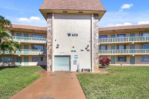 400 Village Green Circle W, Palm Springs, FL 33461