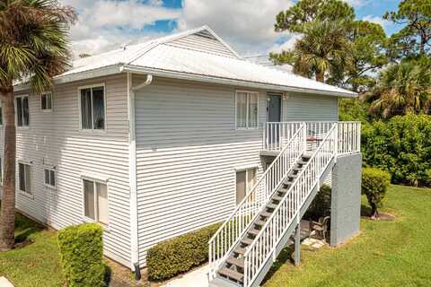 239 SE Village Drive, Port Saint Lucie, FL 34952