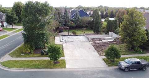 21061 Ivory Lane, Lakeville, MN 55044