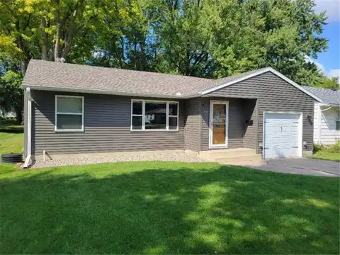 780 1st Avenue SW, Wells, MN 56097