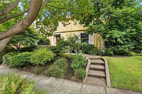 1845 NE TILLAMOOK ST, Portland, OR 97212