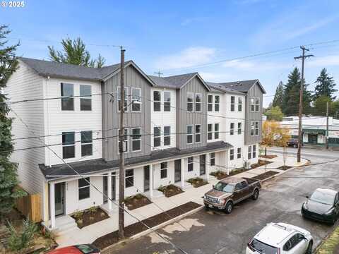 483 NE 72nd AVE, Portland, OR 97213