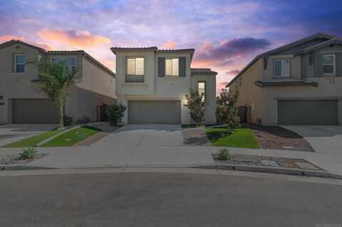 38457 Brookdale Way, Murrieta, CA 92563