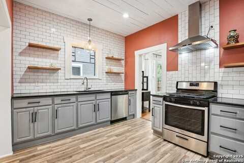 230 Glenwood, San Antonio, TX 78210