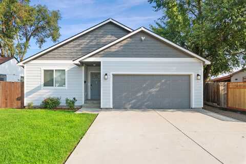 3023 E Augusta Ave, Spokane, WA 99207