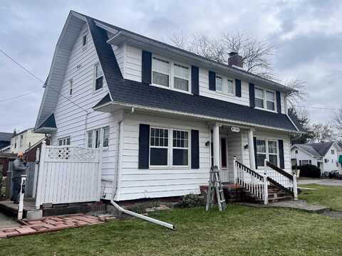 2104 Delaware, Saginaw, MI 48602