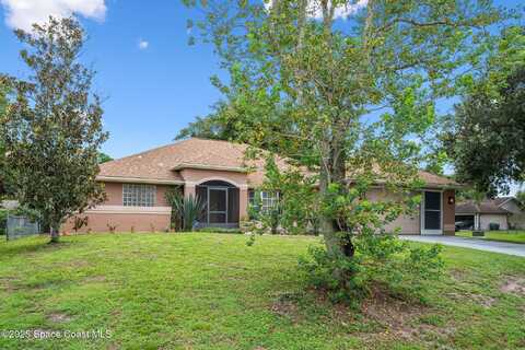 1601 Kanabec Avenue NW, Palm Bay, FL 32907
