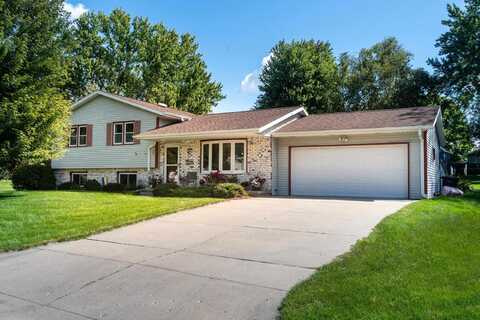421 Nottingham Road, Stoughton, WI 53589