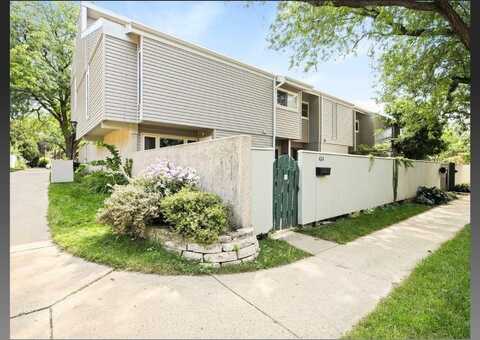 424 East Bluff, Madison, WI 53704