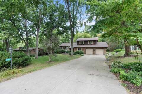 2746 Nadene Road, Cottage Grove, WI 53527