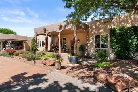 2829 Calle de Saiz, Santa Fe, NM 87507