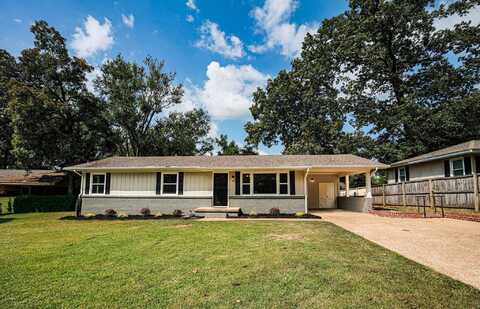 1625 Edgemont Dr, Florence, AL 35630