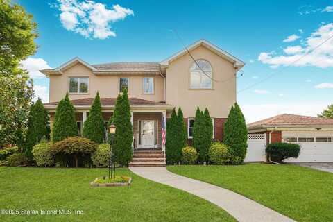 34 Bear Street, Staten Island, NY 10304