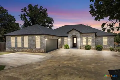 127 Medlar Drive, Cedar Creek, TX 78612