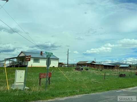 5775 N 500 W, Tetonia, ID 83452