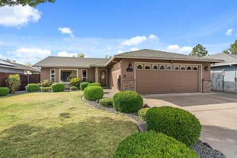 1355 Kaye Street, Medford, OR 97501