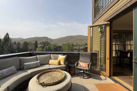 104 Village Way, Sun Valley, ID 83353