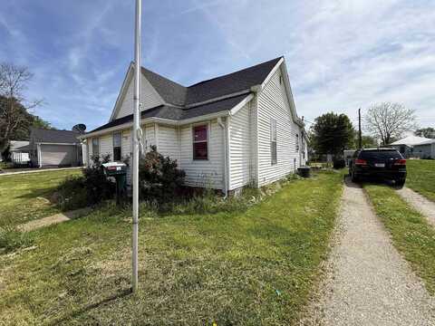 819 S Main Street, Bicknell, IN 47512