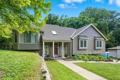 315 DELONG Avenue, COUNCIL BLUFFS, IA 51503
