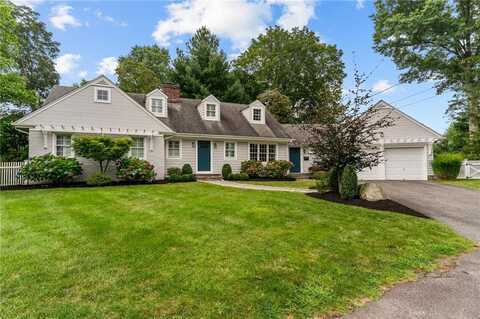 7 Lee Road, Barrington, RI 02806