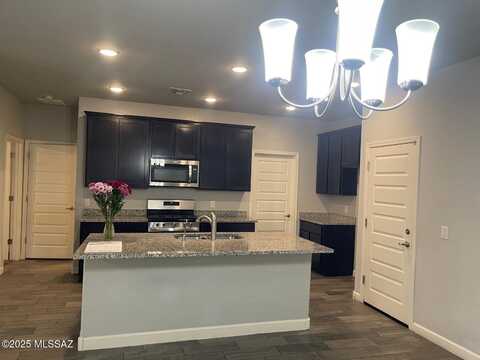 3306 N Baby Bruno Way, Tucson, AZ 85745