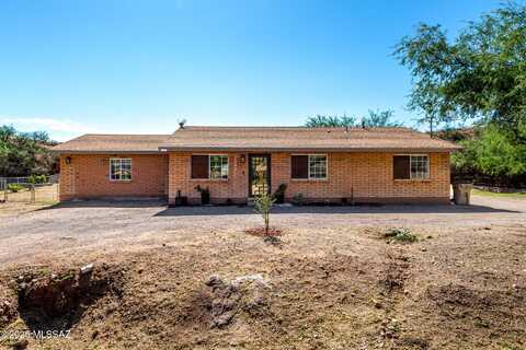 369 Paseo Enebro, Rio Rico, AZ 85648