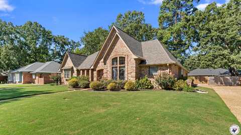 6005 Stoneridge Drive, Texarkana, TX 75503