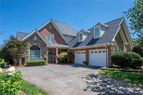 305 Orchard Park Drive, Bermuda Run, NC 27006