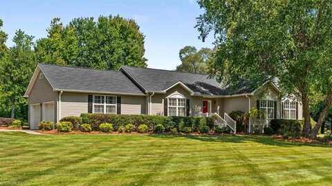 1242 Scalesville Road, Summerfield, NC 27358