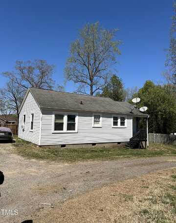 303 37th Street SW, Hickory, NC 28602