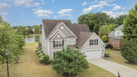121 Stone Nut Trail, Fuquay Varina, NC 27526