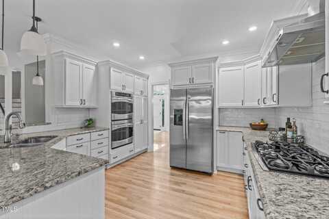 116 N Fern Abbey Lane, Cary, NC 27518
