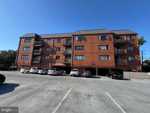 8 RUSSELL AVENUE, GAITHERSBURG, MD 20877