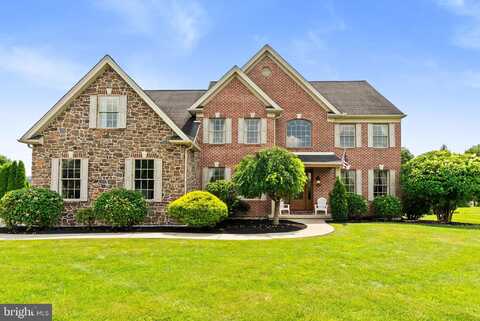 4490 CANTERBURY DRIVE, EMMAUS, PA 18049