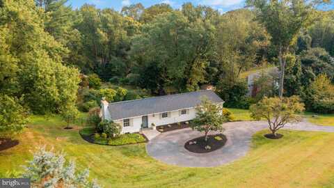 2413 STANWICK ROAD, PHOENIX, MD 21131
