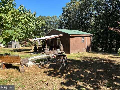 44 GOBBLER DRIVE, SPRINGFIELD, WV 26763