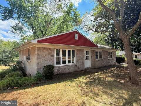 1238 KAUFFMAN ROAD, POTTSTOWN, PA 19464