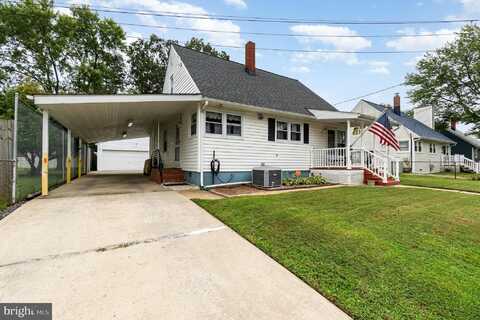 945 KINWAT AVENUE, ESSEX, MD 21221