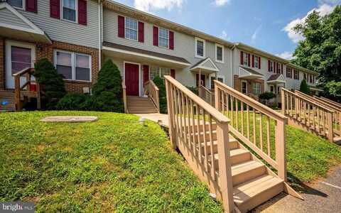 230 COBBLE CREEK CURVE, NEWARK, DE 19702