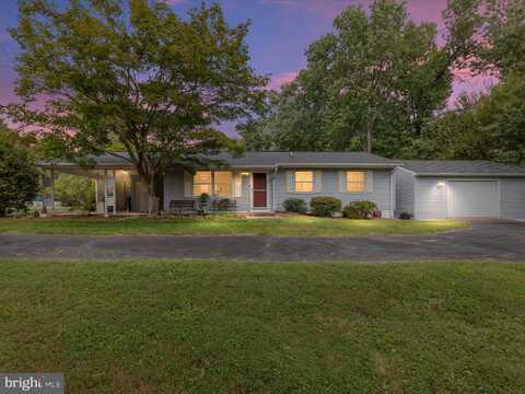 8213 KEELER STREET, ALEXANDRIA, VA 22309